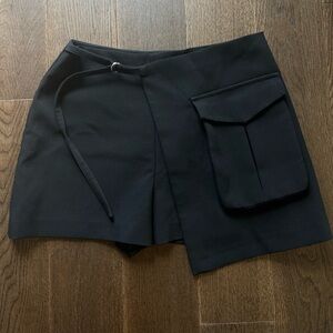 Zara black skort with front pocket